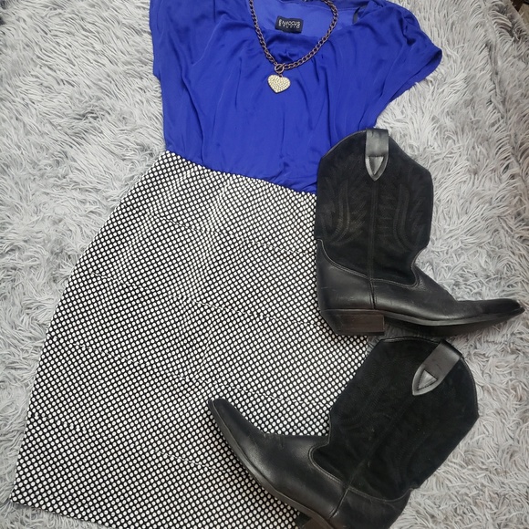 DRESSES | Blue/Blk/White Contrast Bodycon! - Picture 7 of 7